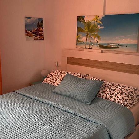 Isla Verde Apartment Torrevieja Exterior photo