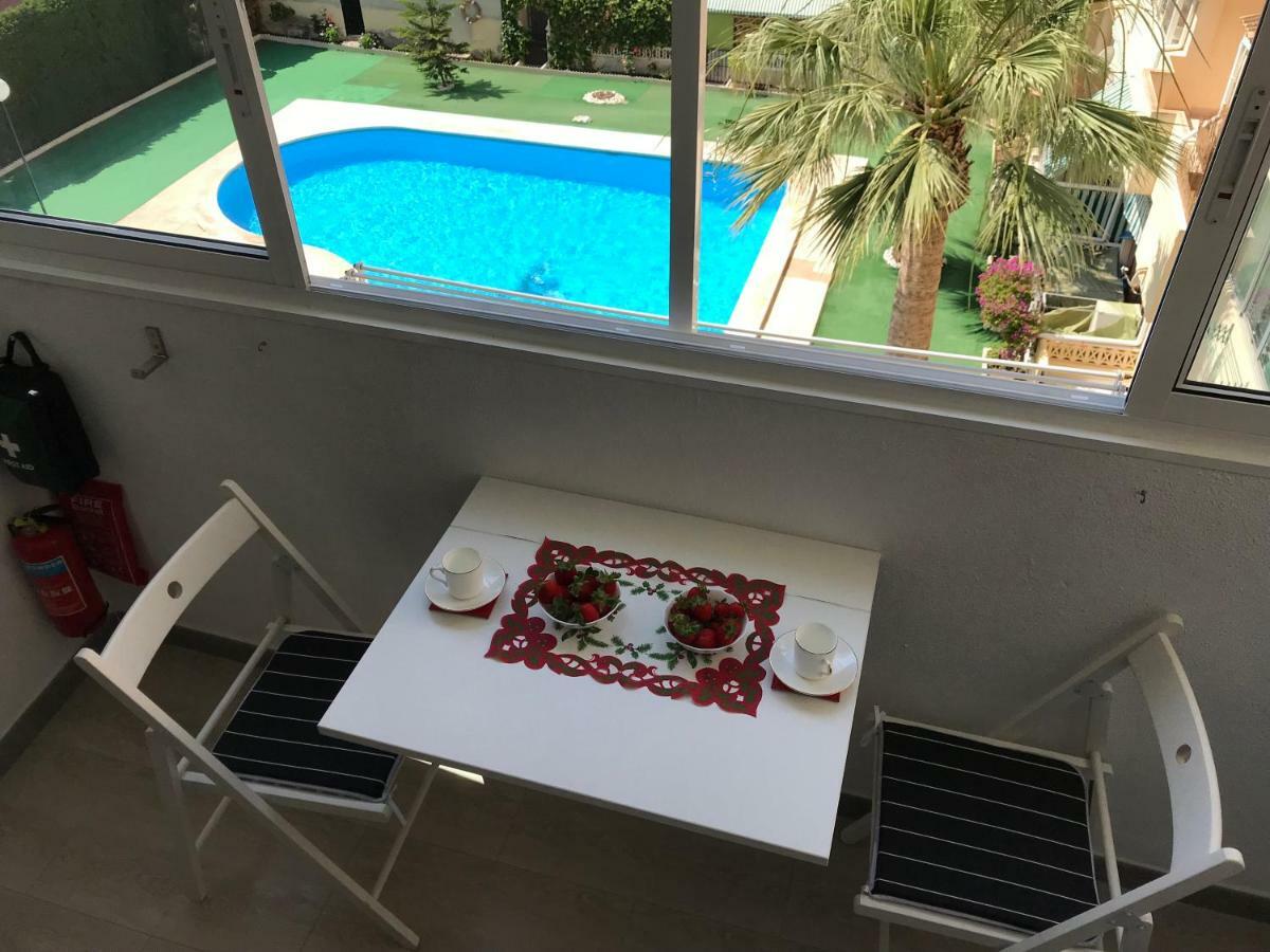 Isla Verde Apartment Torrevieja Exterior photo